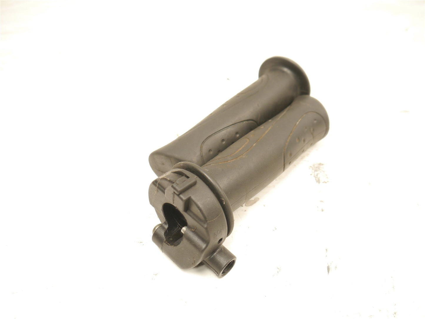 SYM SYMPHONY 125 2022-2024 THROTTLE TUBE & GRIPS