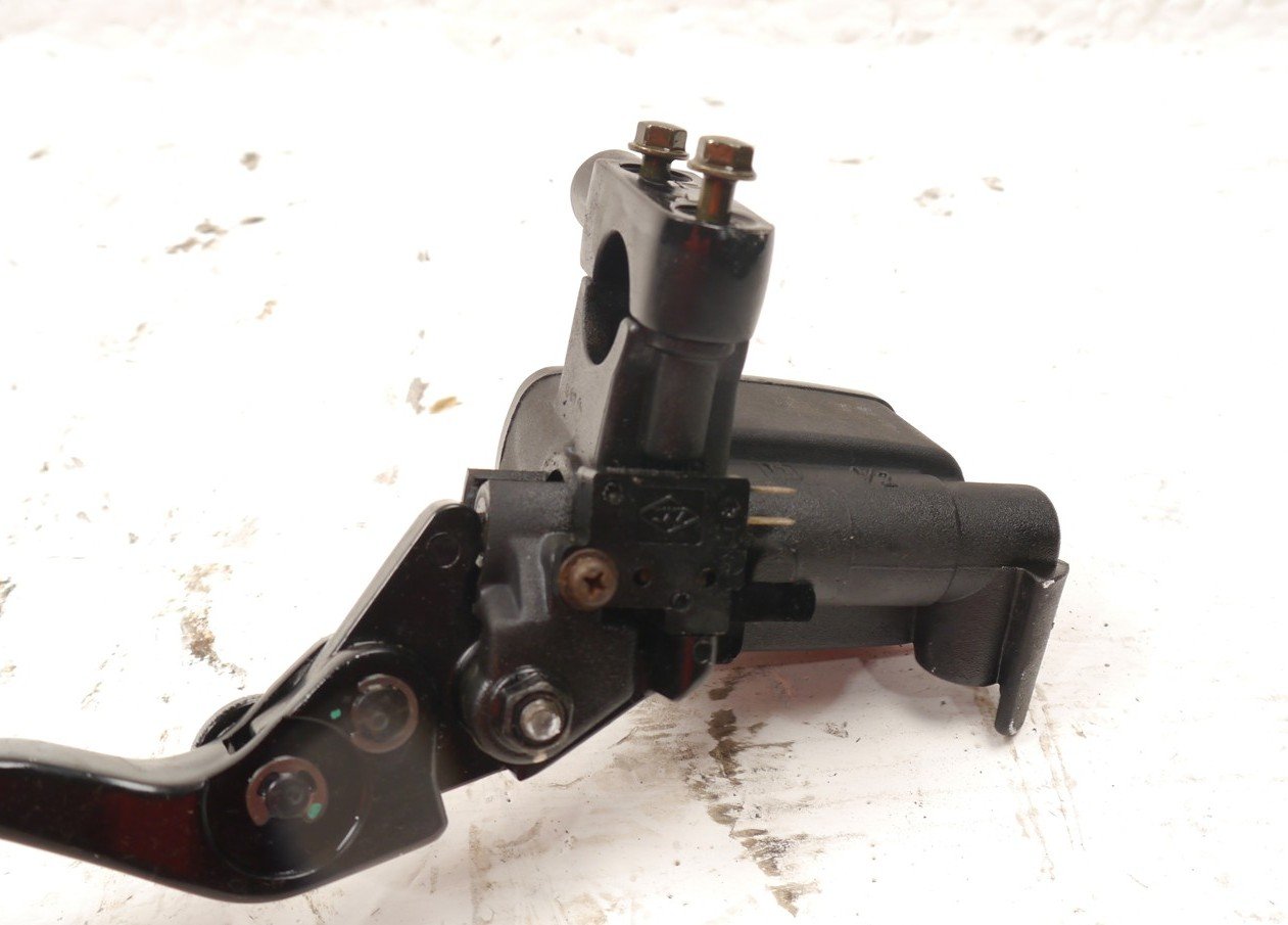 KAWASAKI J125 SC125 2016-2021 REAR BRAKE MASTER CYLINDER & LEVER