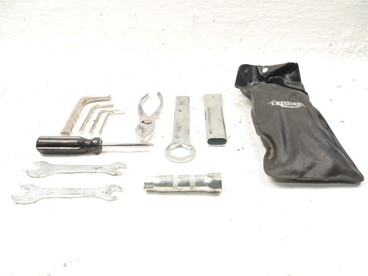 TRIUMPH SPRINT 955i RS 1999-2004 TOOL KIT