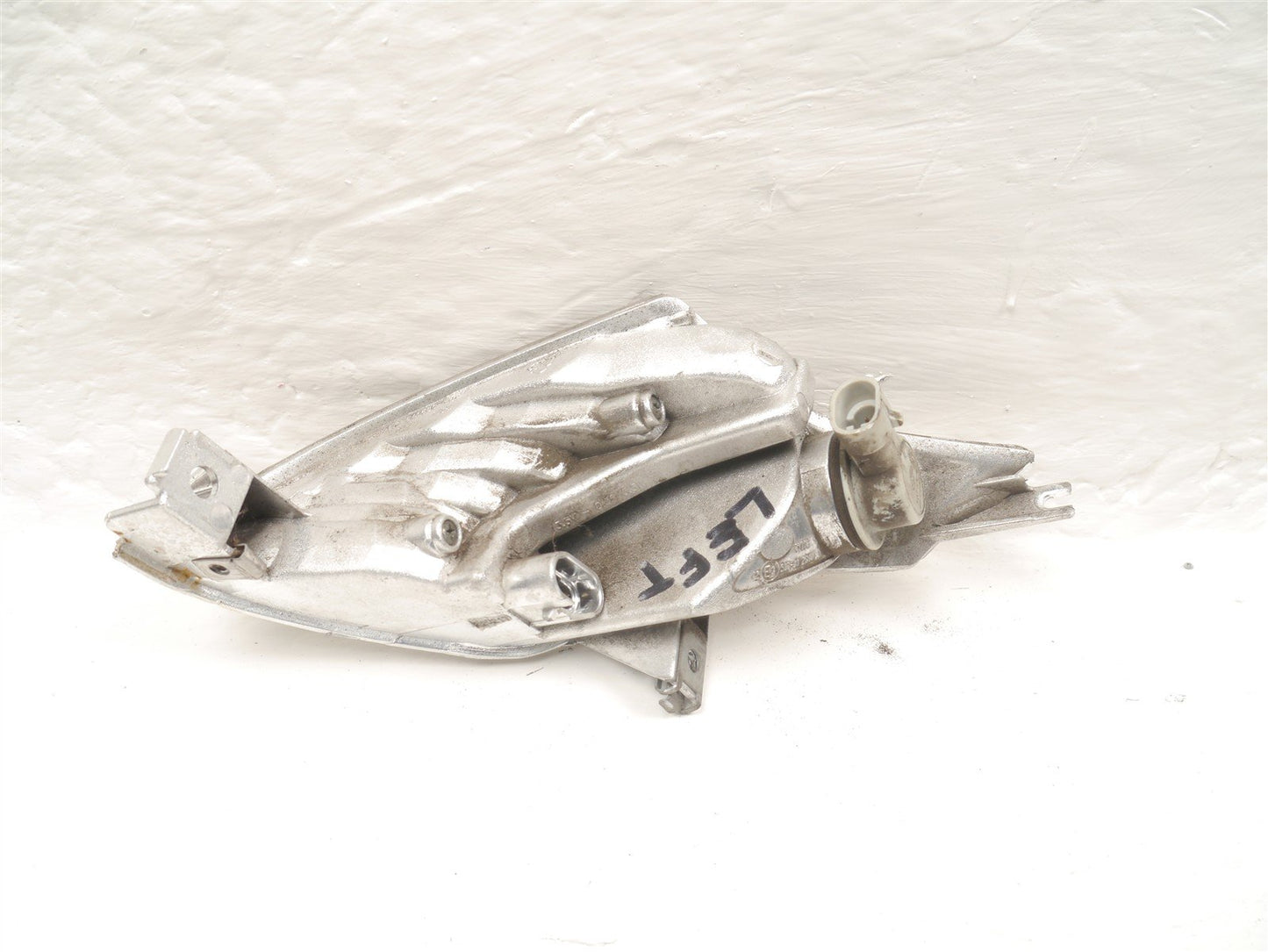 PIAGGIO BEVERLEY 350 LEFT REAR LIGHT INDICATOR