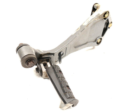 TRIUMPH TRIDENT SPRINT 900 1992-1998 RIGHT REAR FOOTREST HANGER