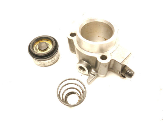TRIUMPH TRIDENT SPRINT 900 1992-1998 CLUTCH SLAVE CYLINDER