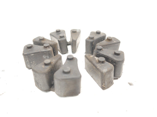TRIUMPH TRIDENT SPRINT 900 1992-1998 REAR CUSH DRIVE RUBBERS 14K