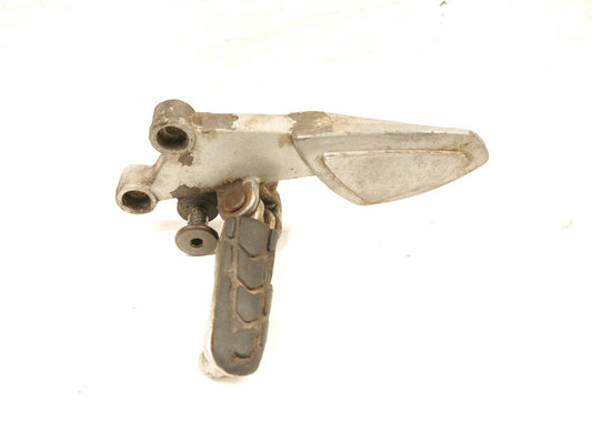 TRIUMPH SPRINT ST 955I 1999-2004 FRONT LEFT FOOTREST HANGER