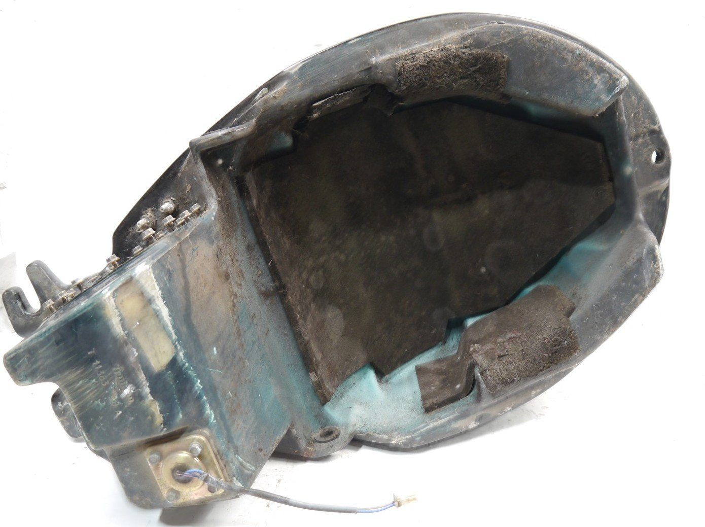 TRIUMPH SPRINT ST 955I 1999-2004 FUEL PETROL TANK
