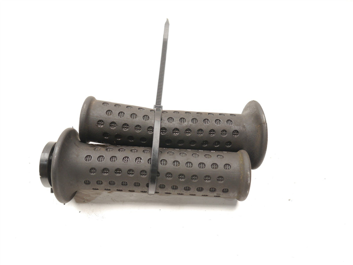 PIAGGIO MP3 400 2006-2012 THROTTLE TUBE & GRIPS