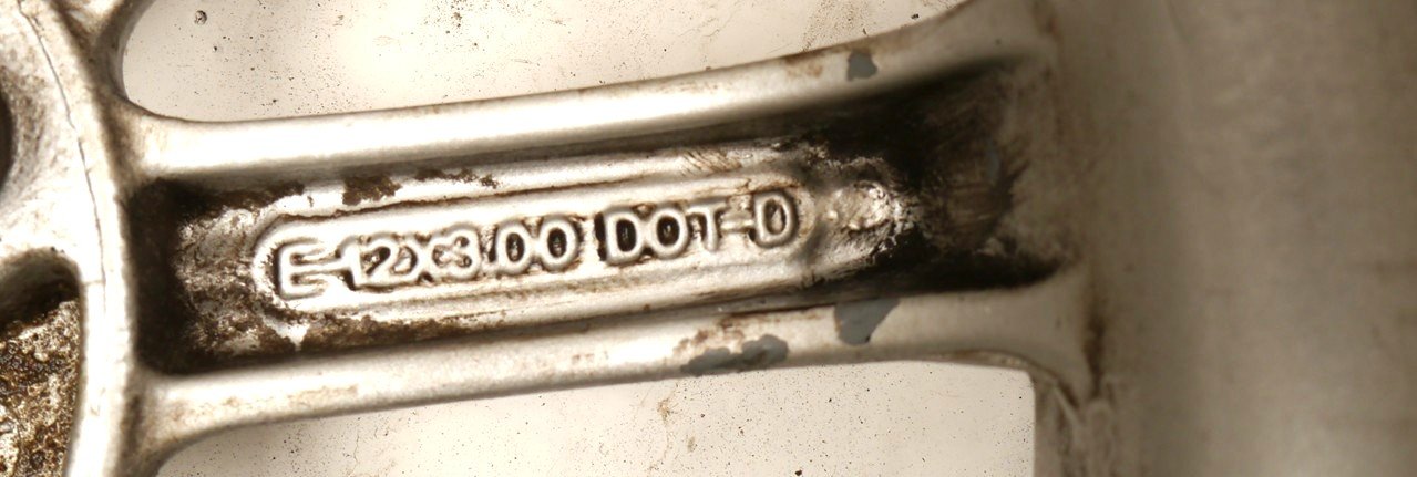 PIAGGIO MP3 400 2006-2012 FRONT WHEEL