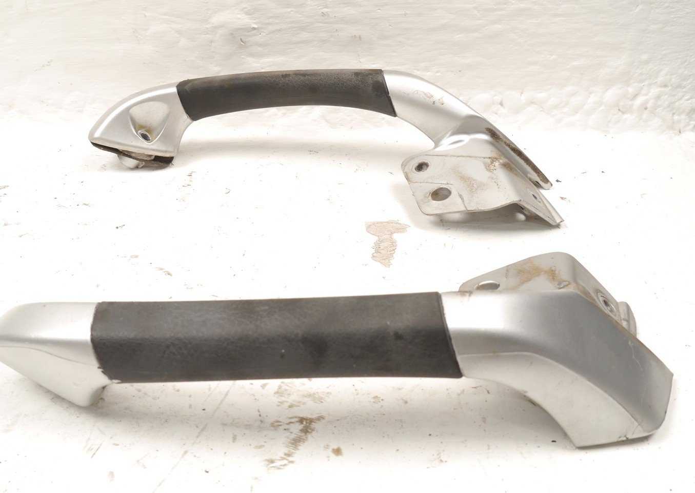 PIAGGIO MP3 400 2006-2012 PAASSENGER GRAB RAILS