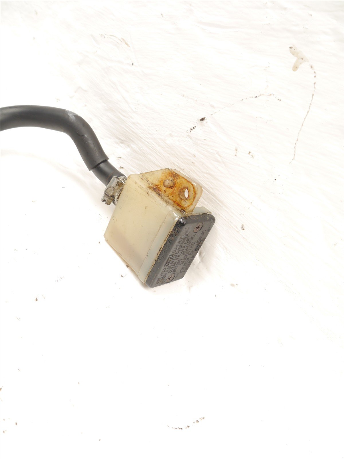 SUZUKI VX800 REAR BRAKE MASTER CYLINDER