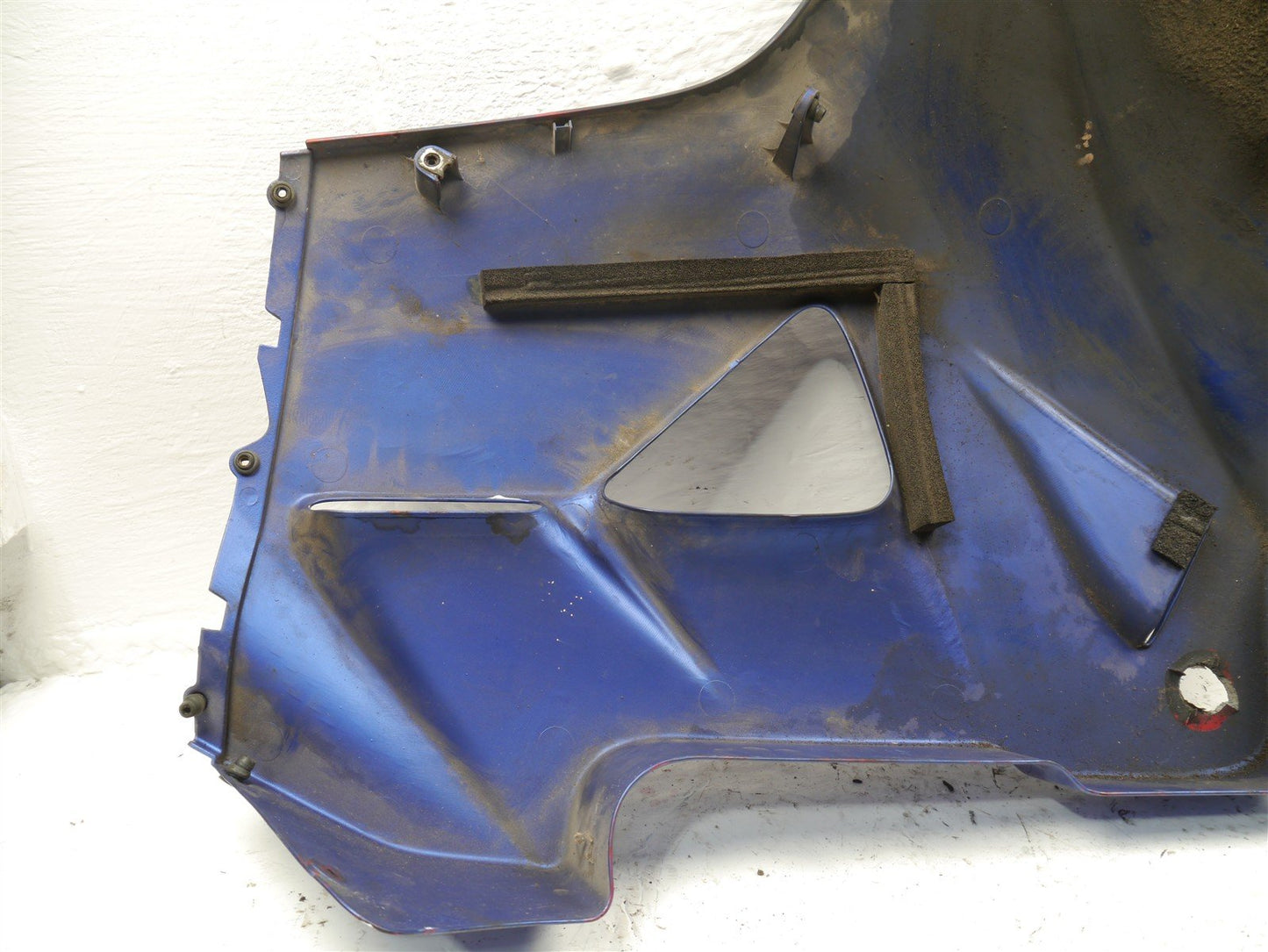 HONDA VFR800 1998-2001 SIDE FAIRINGS X 2 (FOR REPAIR)