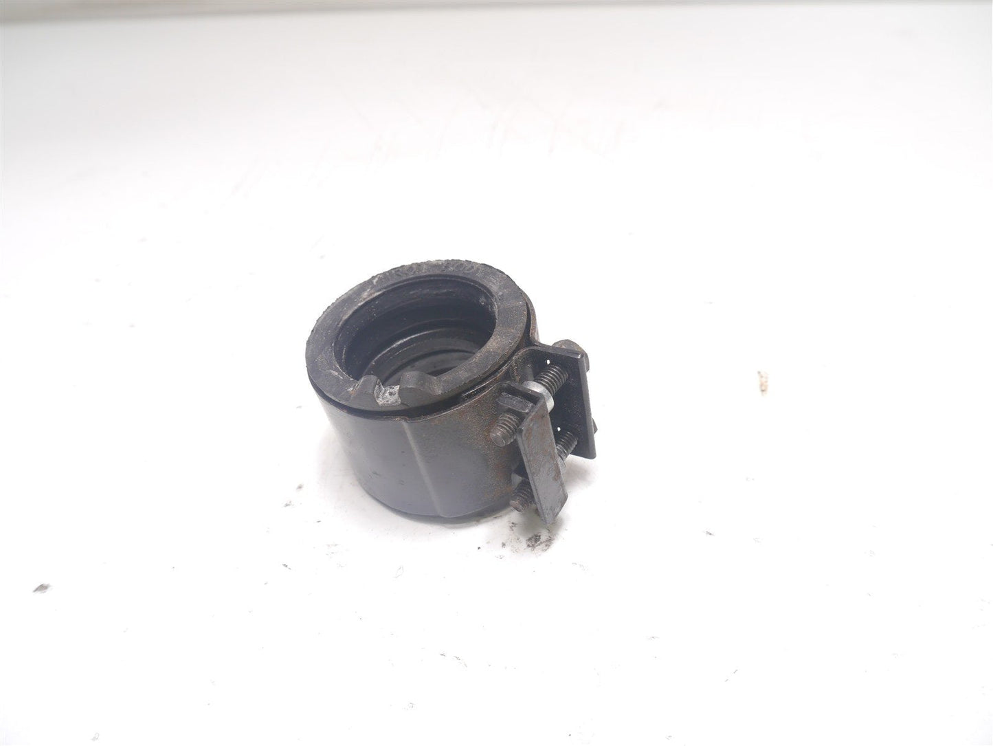 HONDA FES125 FES 125 S-WING 2007-2015 FUEL THROTTLE BODY INLET RUBBER AND CLAMP