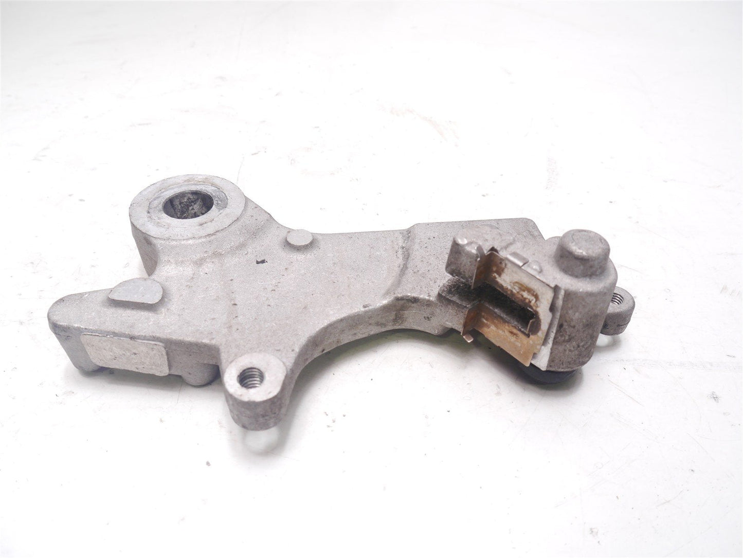 LEXMOTO LXR125 SY125 LXR SY 125 JUST 679 MILES REAR BRAKE CALIPER MOUNT BRACKET