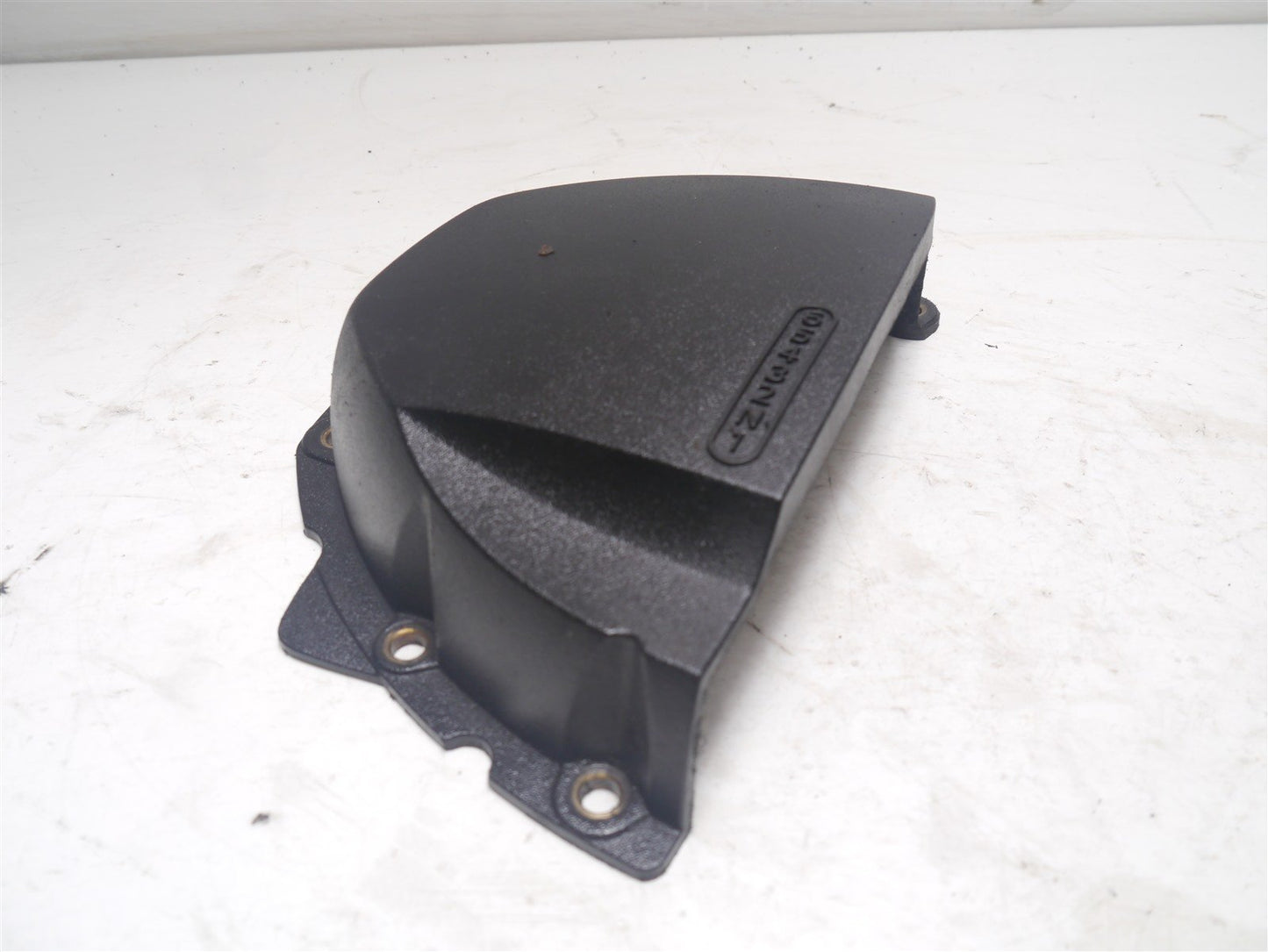 TRIUMPH SPRINT 1050 ST 2005-2009 FRONT SPROCKET COVER CASE