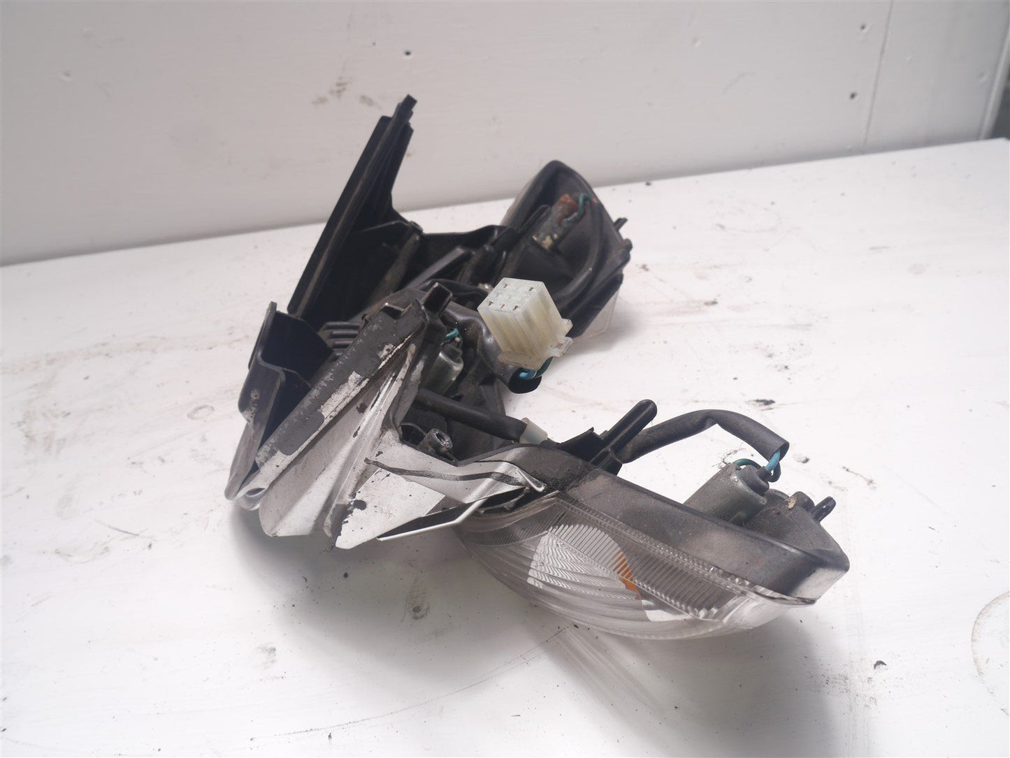 HONDA NSC 110 VISION 2011-2016 REAR INDICATORS X 2 WITH LIGHT LENS