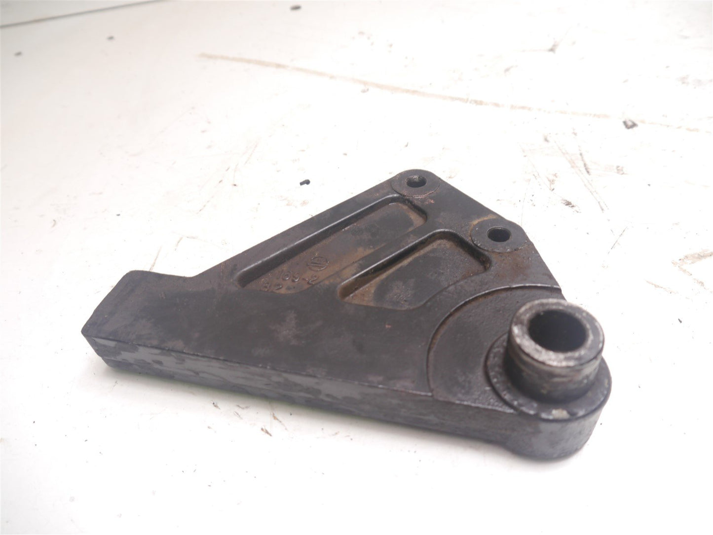 ZONTES ZT 125 5A MONSTER 2011-2017 REAR BRAKE CALIPER MOUNT