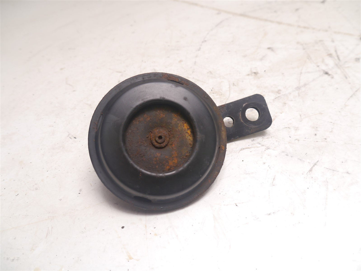 LEXMOTO ZSX 125 2013-2016 HORN AND MOUNT BRACKET