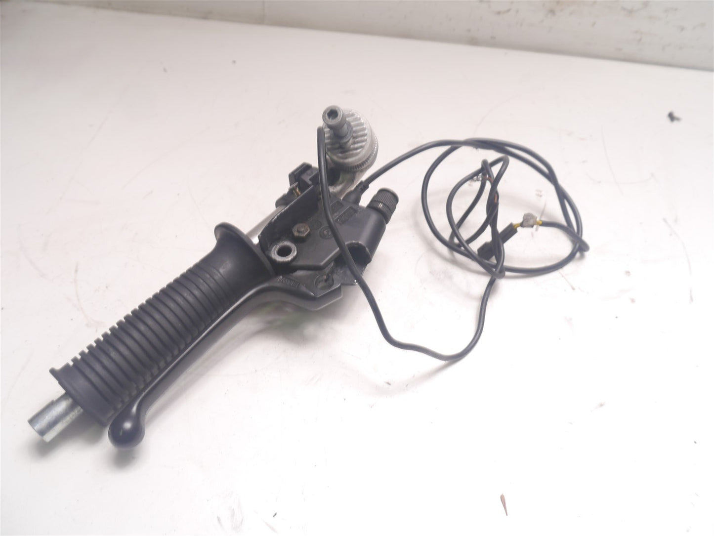 BMW R1100RS R 1100 RS 1993-2001 LEFT HANDLEBAR CLUTCH LEVER HEATED GRIP