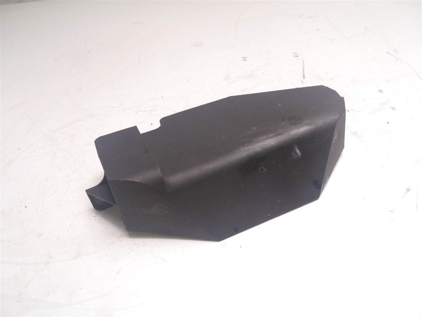 BMW R1100RS R 1100 RS 1993-2001 RIGHT ELECTRICAL LOOM CONNECTOR COVER
