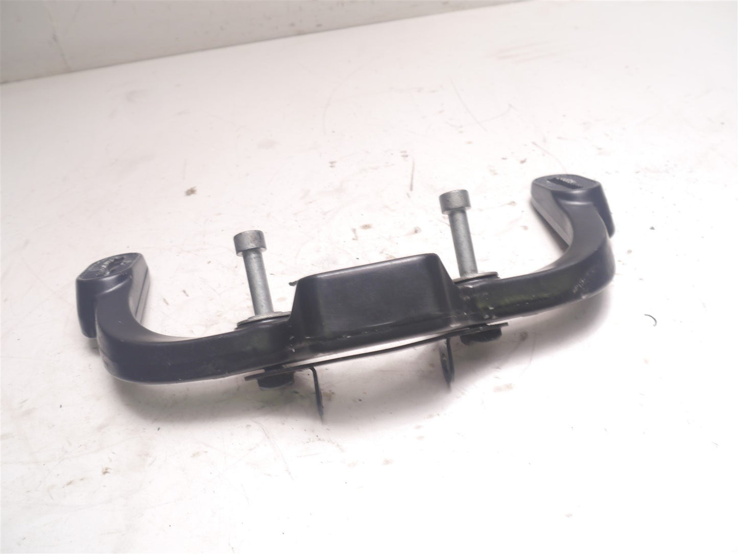 BMW R1100RS R 1100 RS 1993-2001 HANDLEBAR MOUNT BRACKET & BOLTS