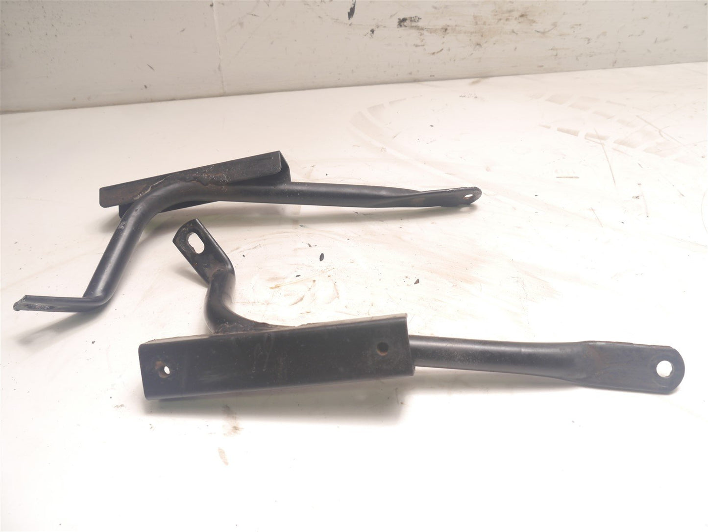 AJS R7 2014-2017 LOWER FAIRING MOUNTING BRACKETS