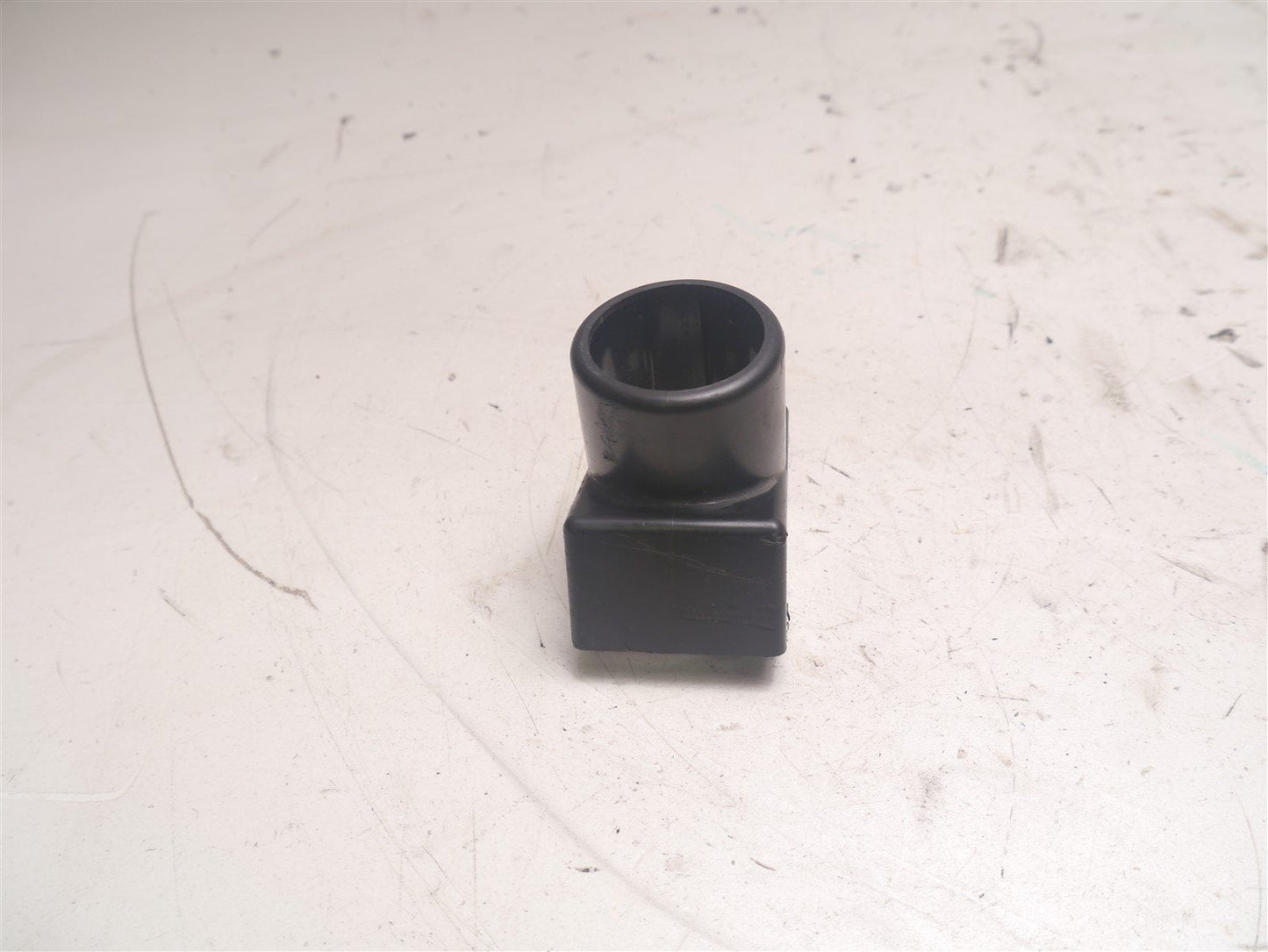 KAWASAKI ZR750 Z750 J 2004-2006 IGNITION SWITCH PLASTIC TRIM