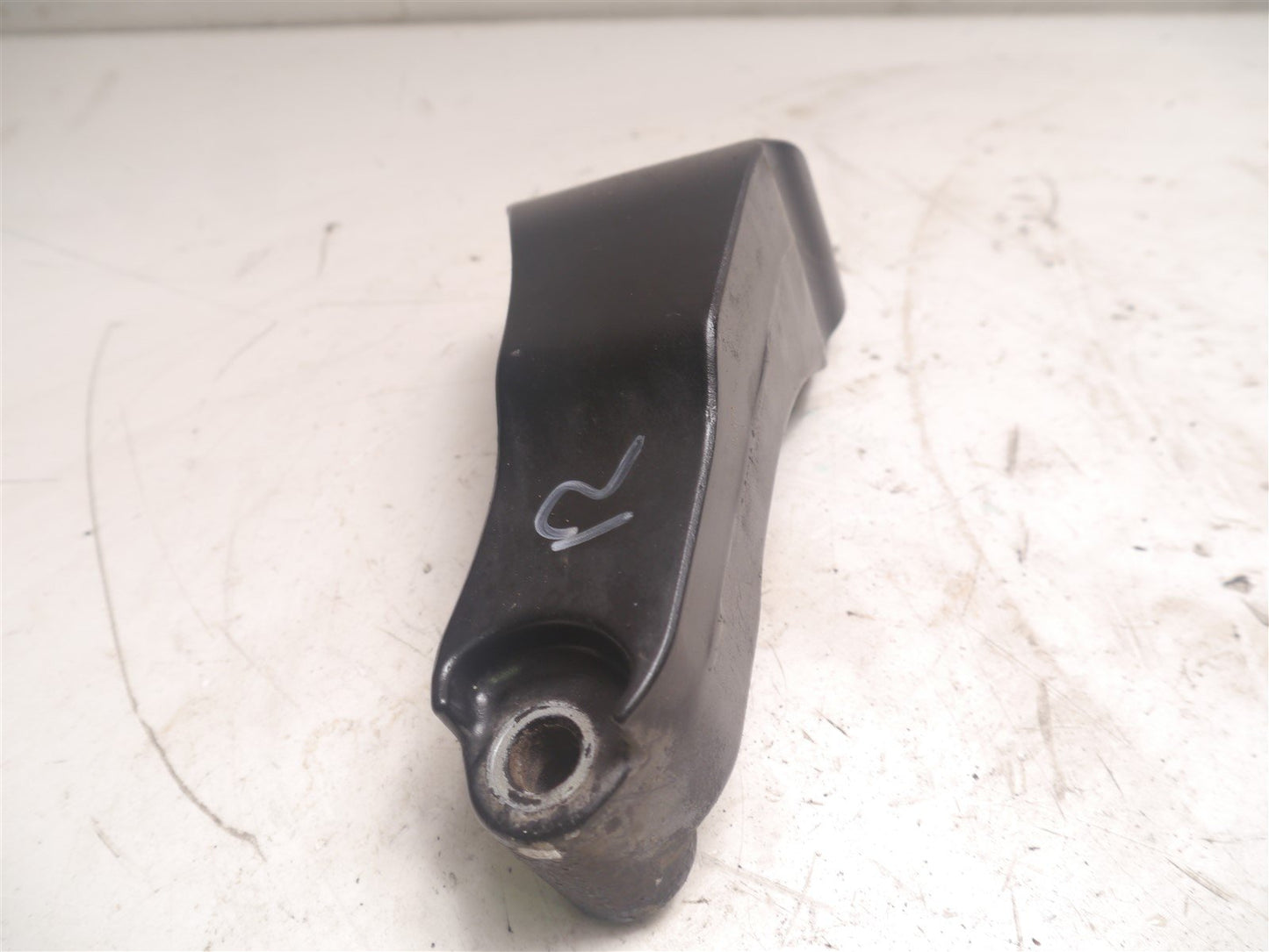 KAWASAKI ZR750 Z750 J 2004-2006 TOP RIGHT FRAME ENGINE MOUNT
