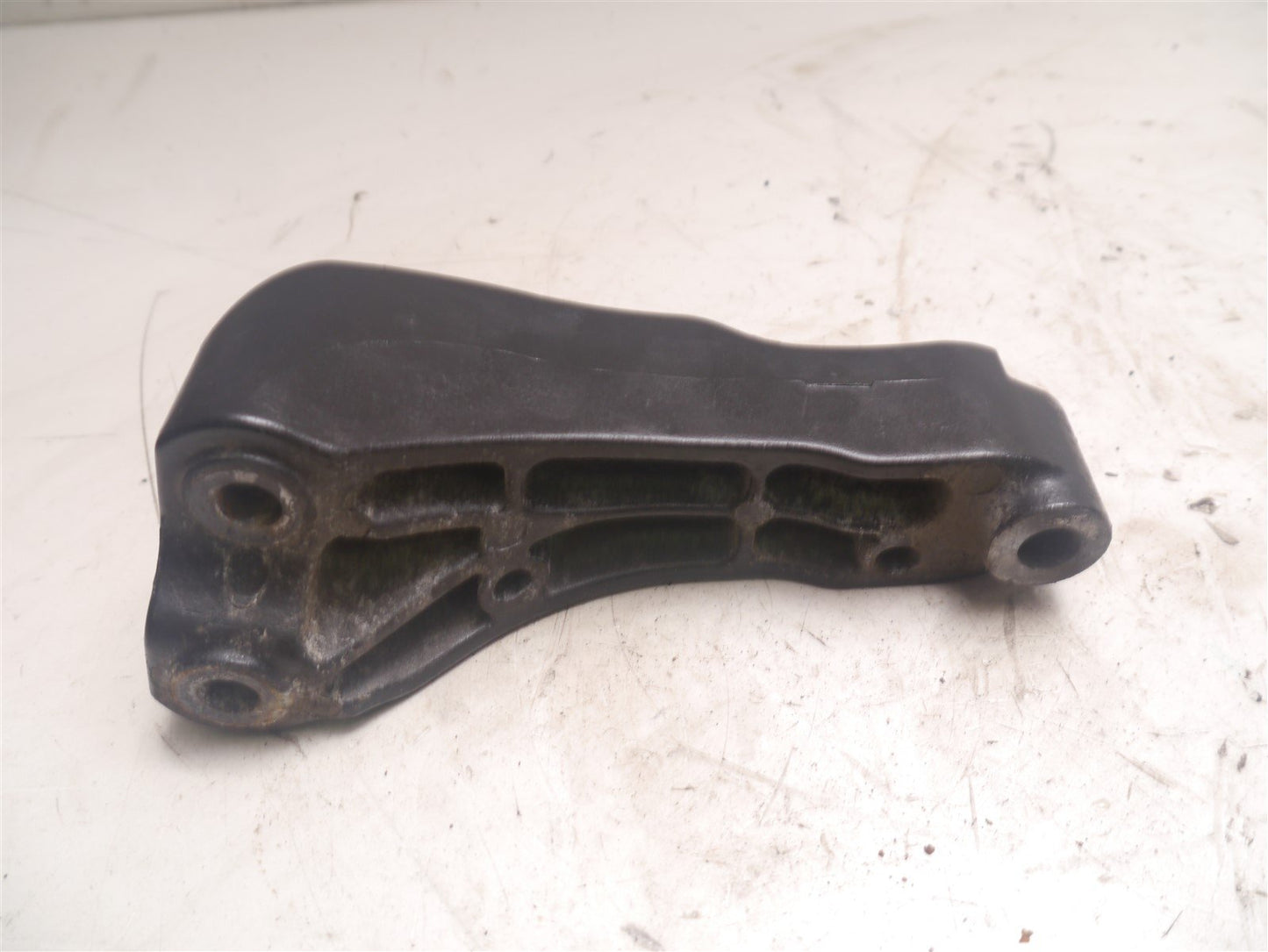 KAWASAKI ZR750 Z750 J 2004-2006 TOP RIGHT FRAME ENGINE MOUNT