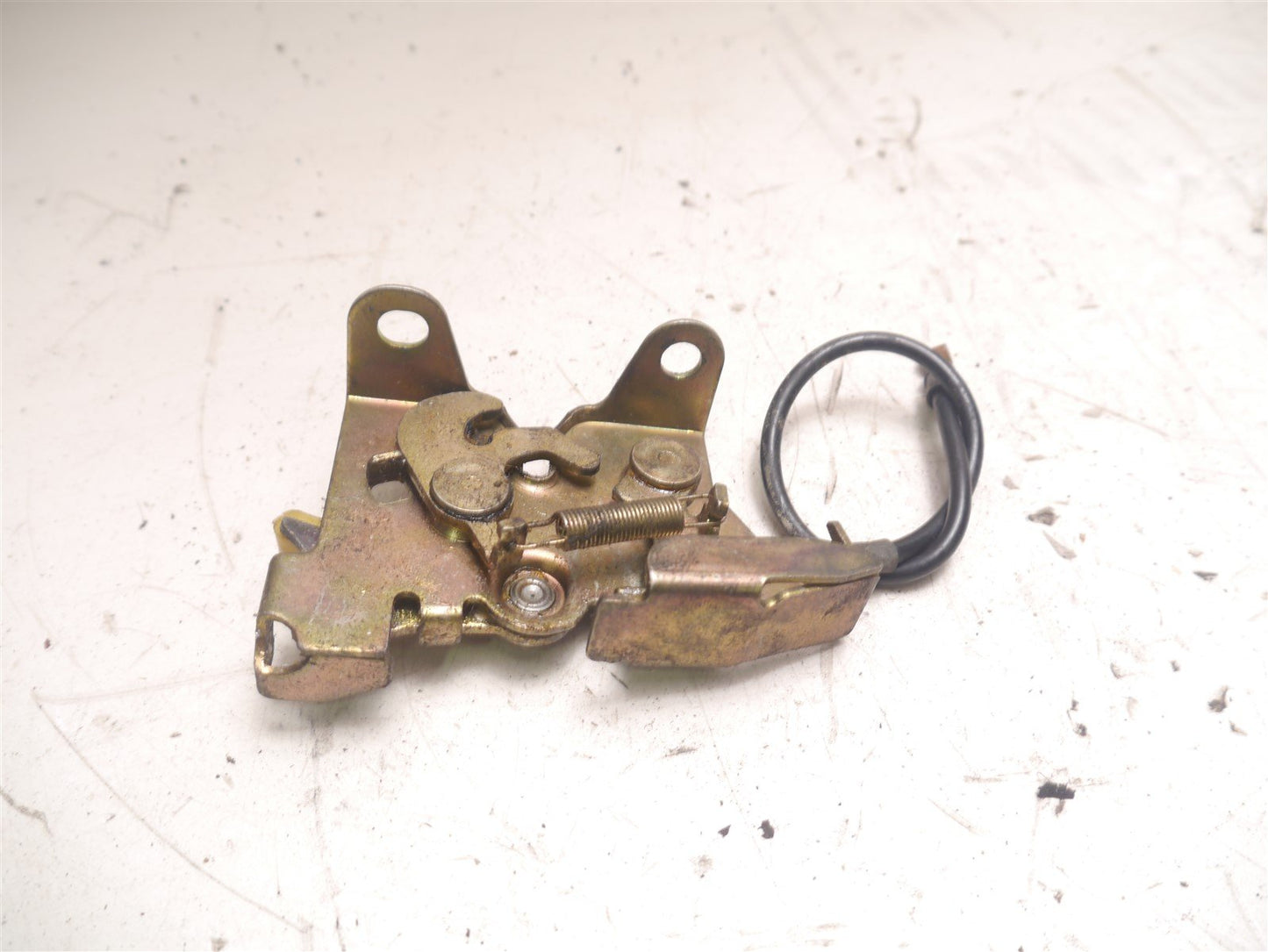 HONDA SH 50 CITY EXPRESS 1996-2002 SEAT LATCH CATCH AND CABLE