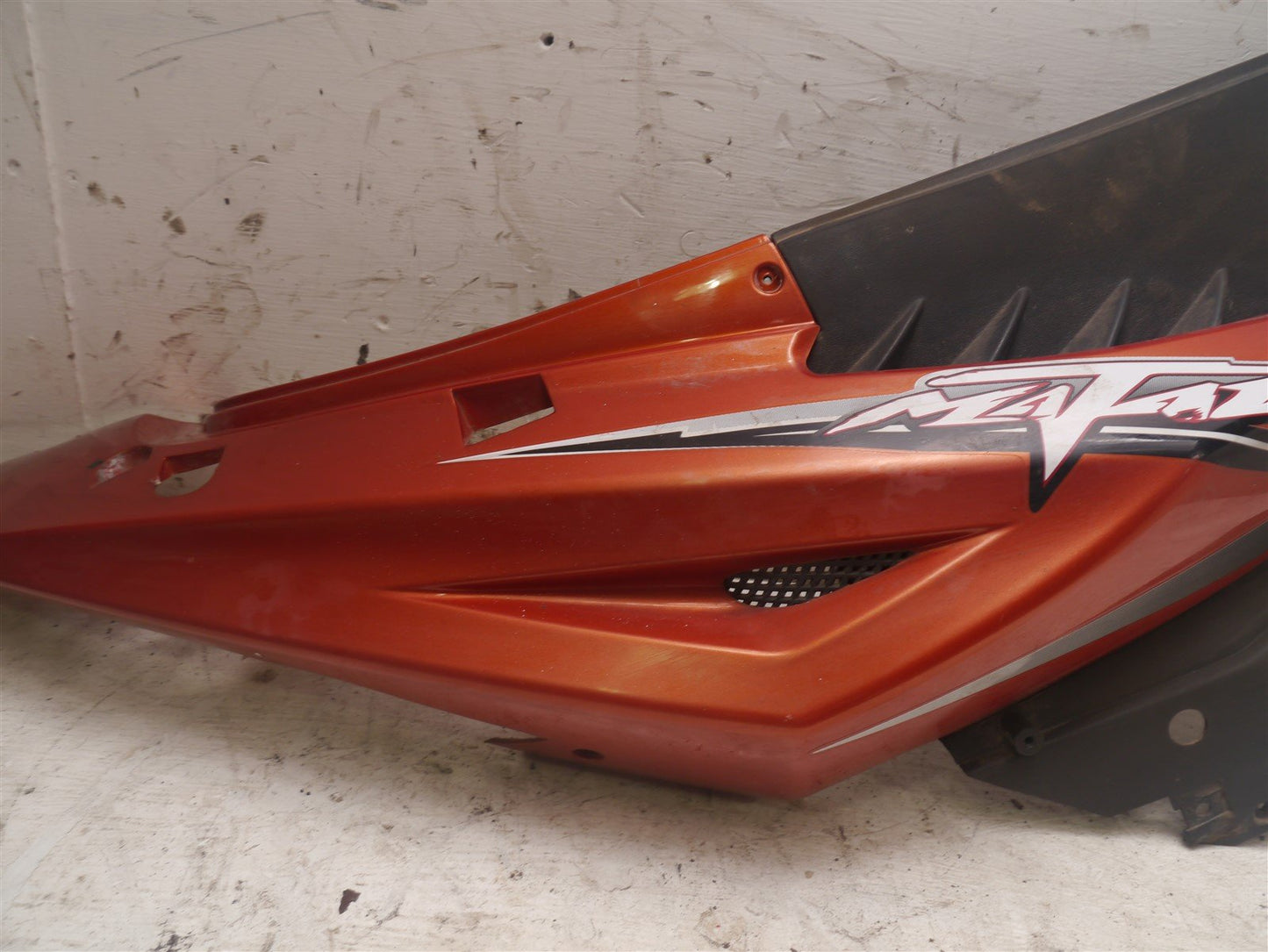 LEXMOTO MATADOR 125 ZS125T-40 2015-2017 RIGHT SIDE PANEL FAIRING