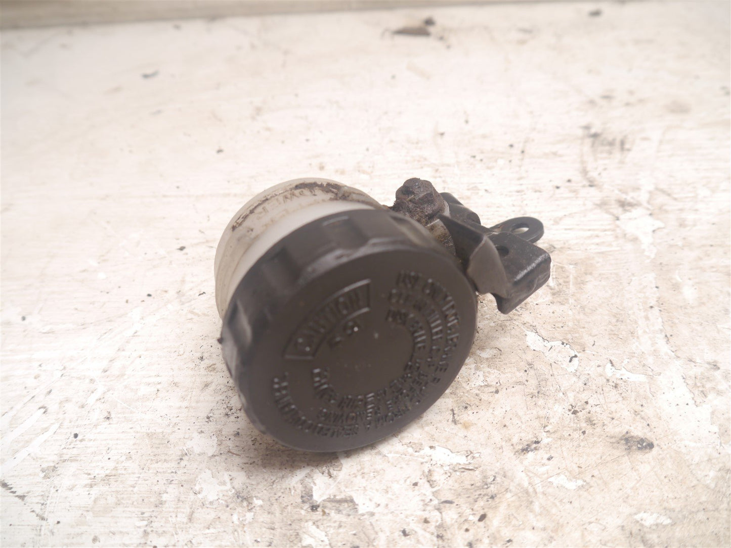 SYM WOLF SB125 2012-2021 REAR BRAKE FLUID RESERVOIR