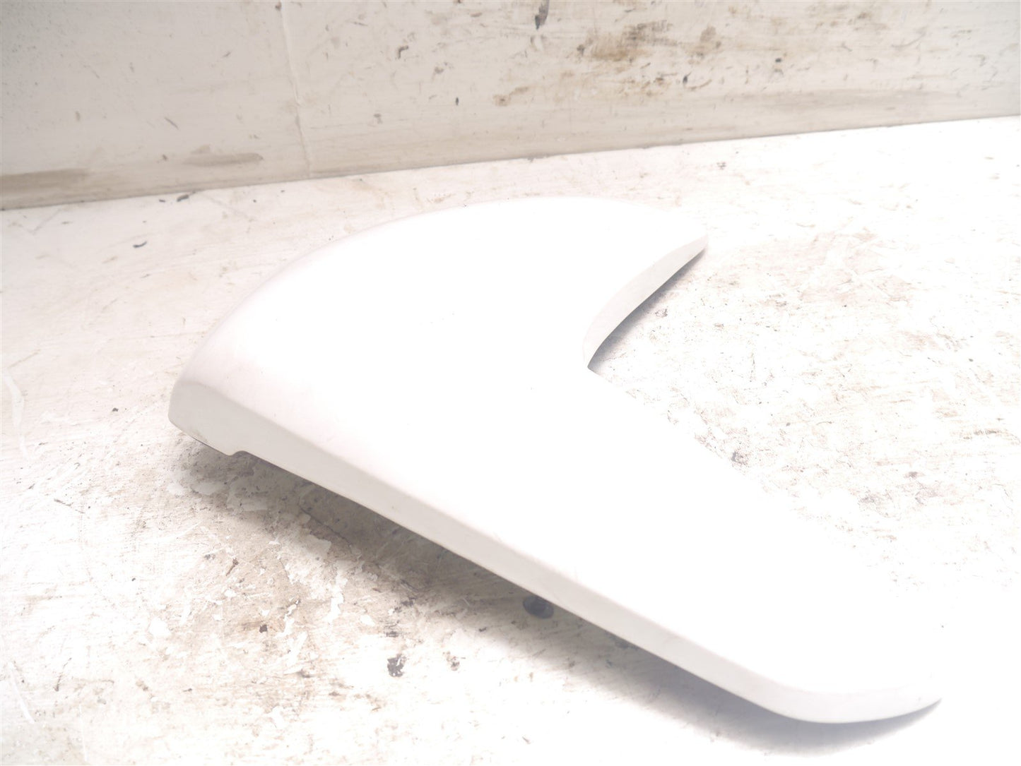 SYM WOLF SB125 2012-2021 LEFT FUEL TANK FAIRING & BACK PANEL