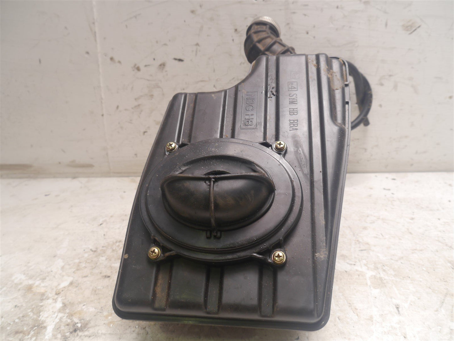 SYM WOLF SB125 2012-2021 AIRBOX ASSEMBLY 1.5k