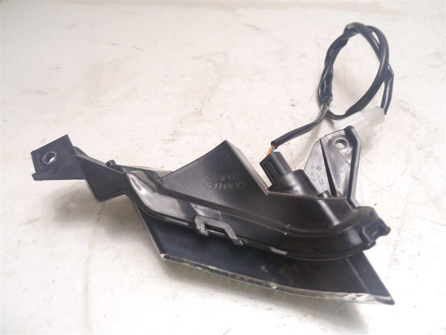 LEXMOTO AURA 125 2020-2021 FRONT LEFT INDICATOR