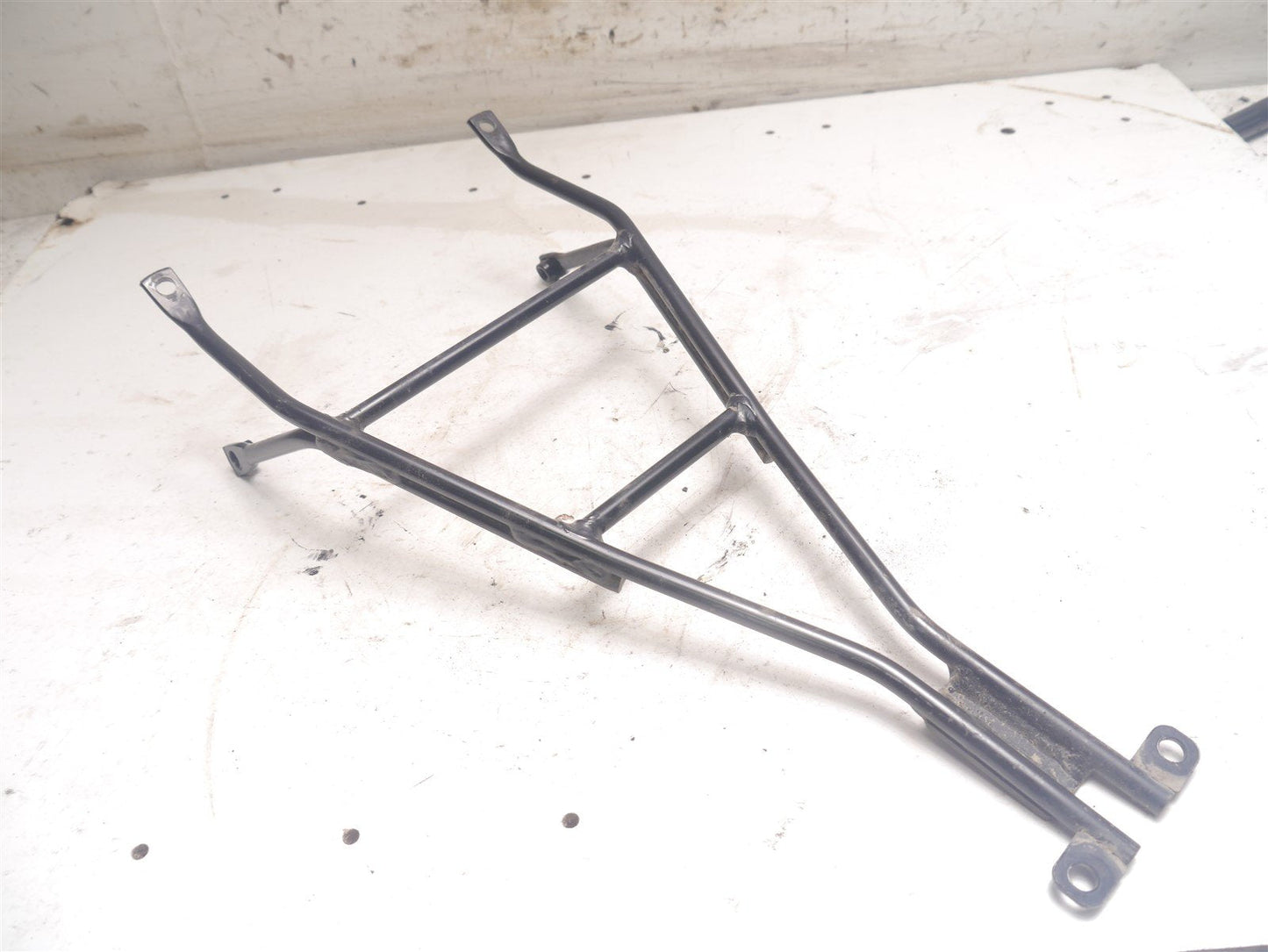 LEXMOTO AURA 125 2020-2021 REAR MUDGUARD BRACKET