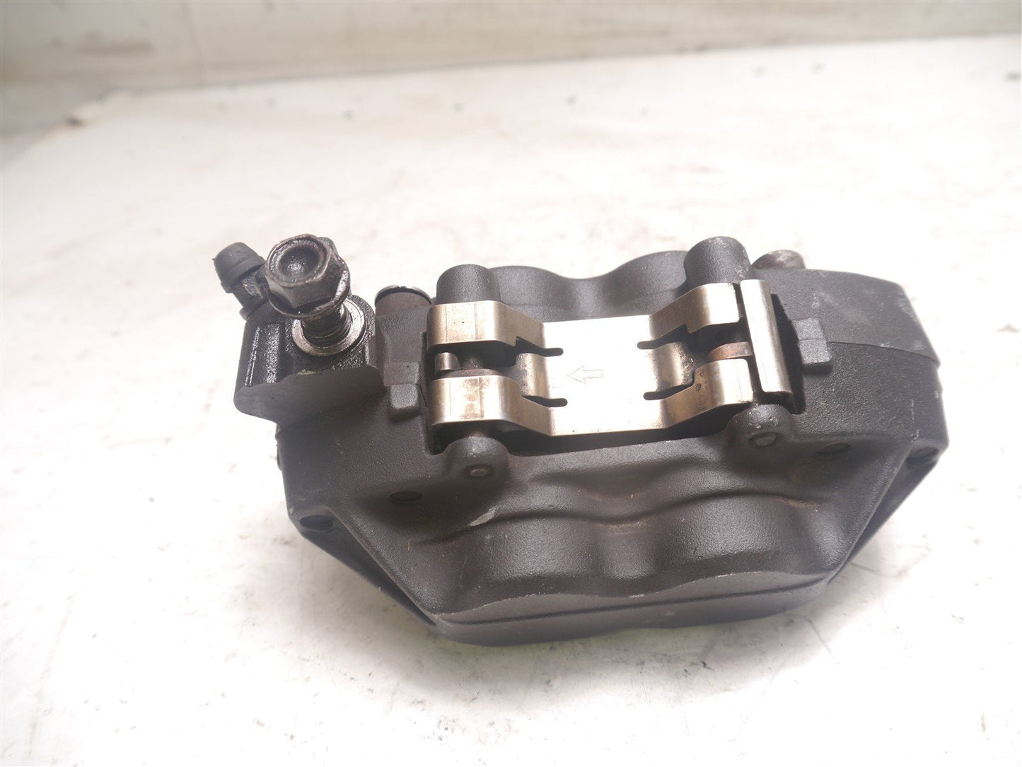 HONDA CBR600 F4 1999-2000 FRONT RIGHT BRAKE CALIPER