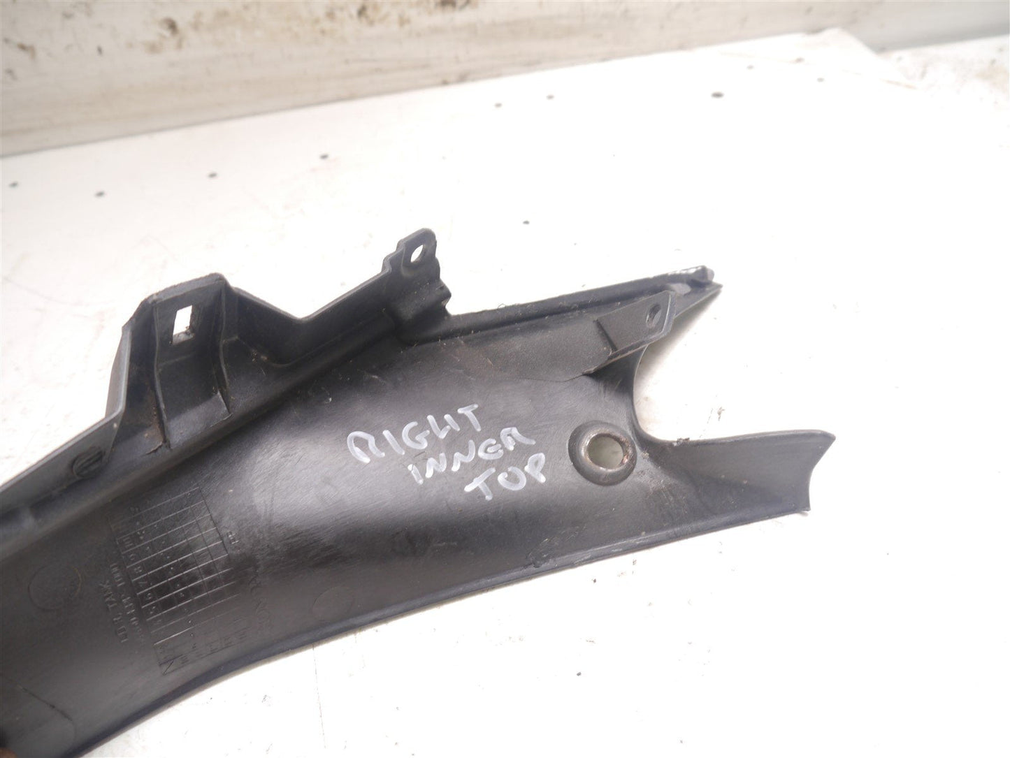HONDA CBR125R CBR125 2012-2016 TOP FRONT RIGHT FAIRING INFIL