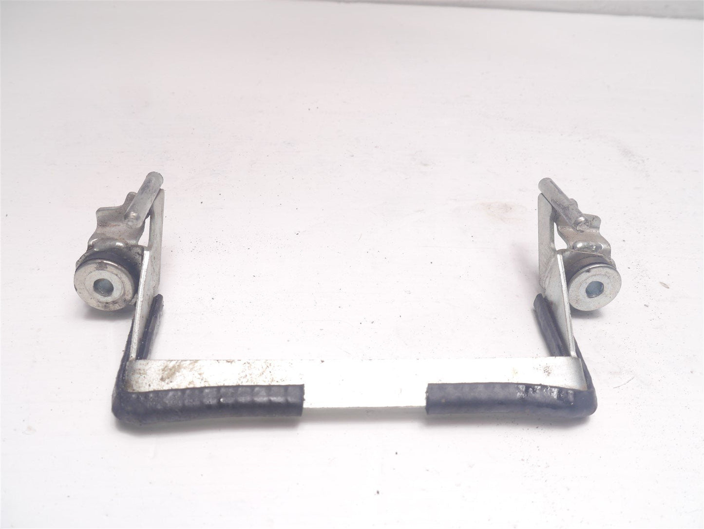 KAWASAKI Z 125 2018-2021 FRONT SEAT BRACKET