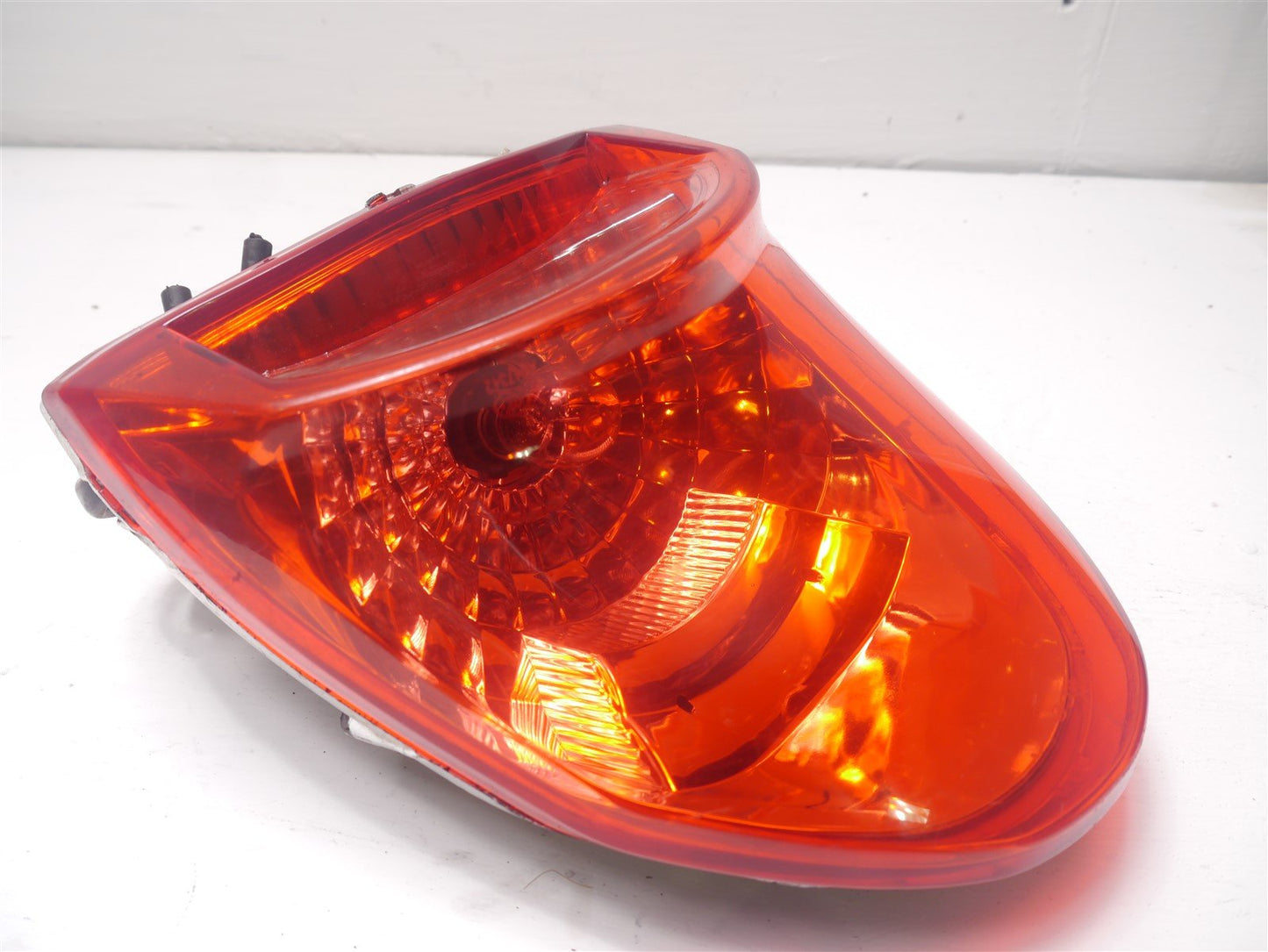 KYMCO PULSAR S 2013-2016 REAR LIGHT UNIT