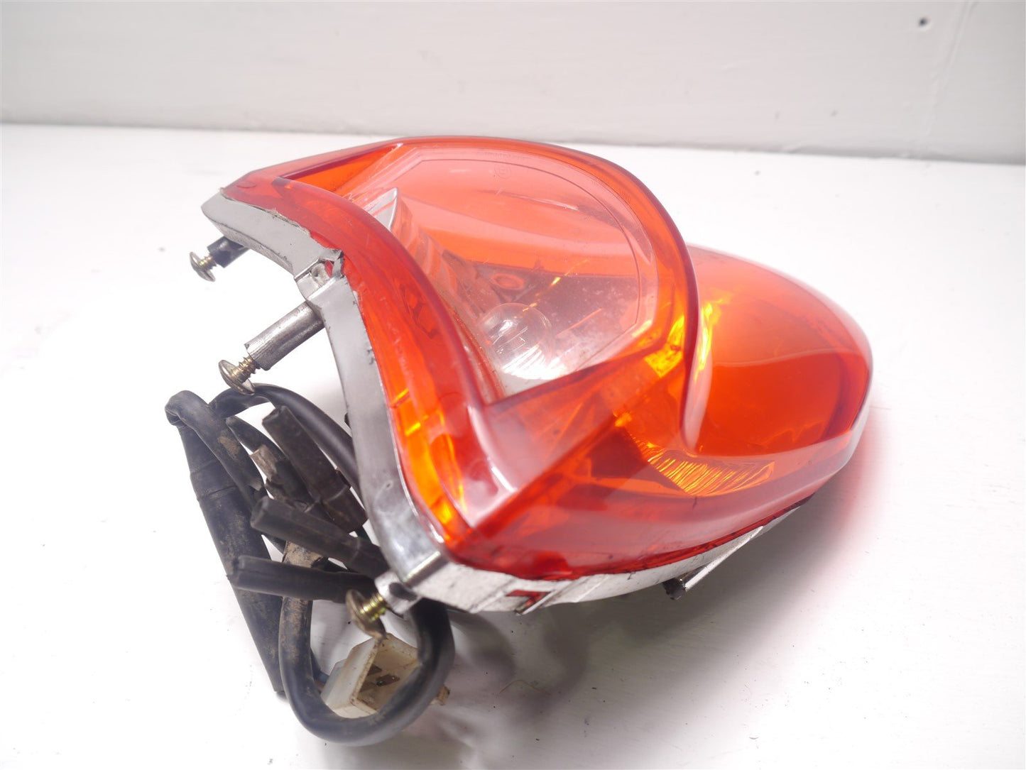 KYMCO PULSAR S 2013-2016 REAR LIGHT UNIT