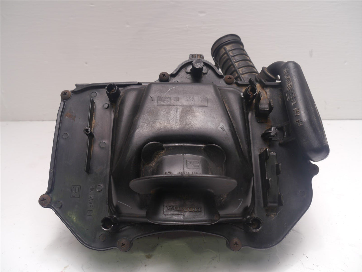HONDA CBF125 2009-2013 AIRBOX ASSEMBLY AND RUBBER