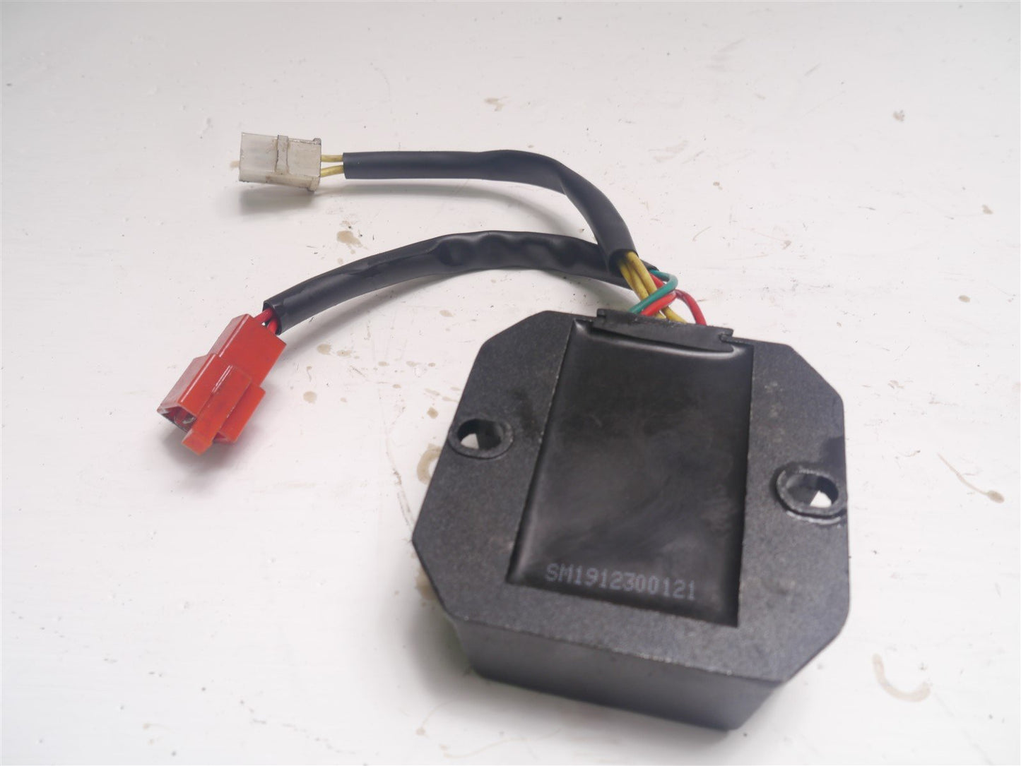 LEXMOTO RIOT 125 2019-2021 VOLTAGE REGULATOR RECTIFIER