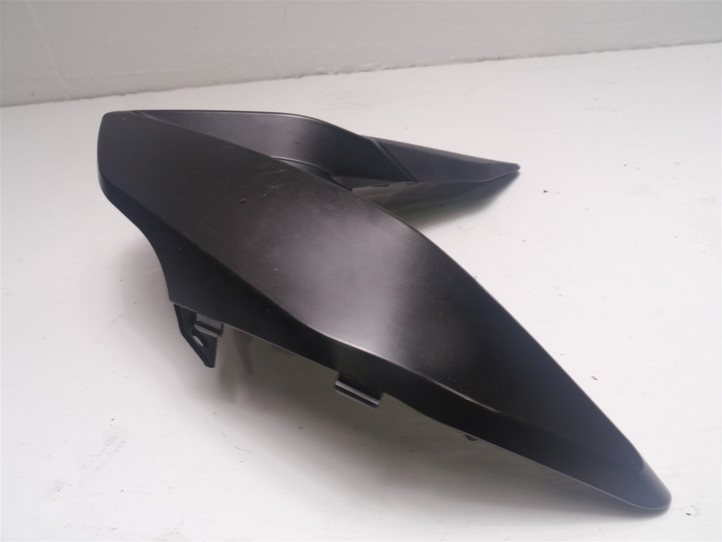 LEXMOTO RIOT 125 2019-2021 RIGHT TANK FAIRING