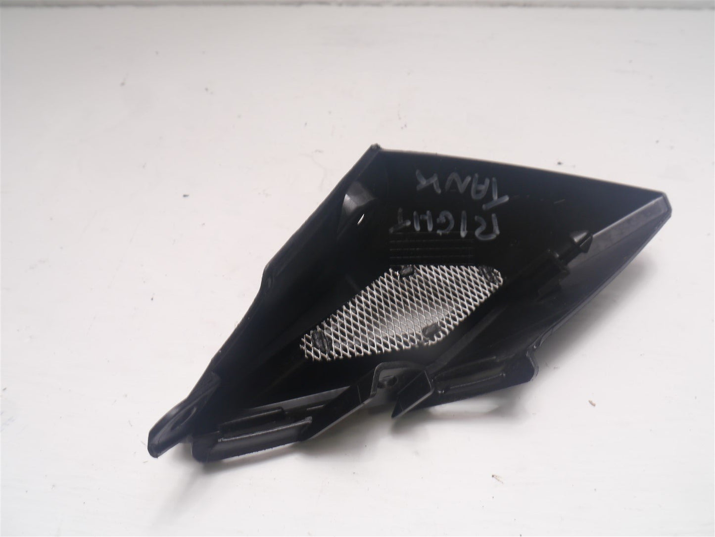 LEXMOTO RIOT 125 2019-2021 RIGHT VENT FAIRING
