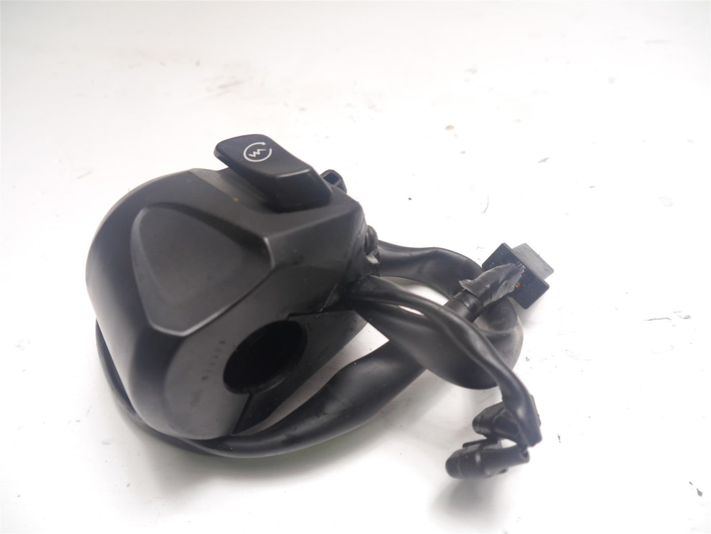 HONDA CB125 GLR125 F 2015-2019 RIGHT SWITCHGEAR