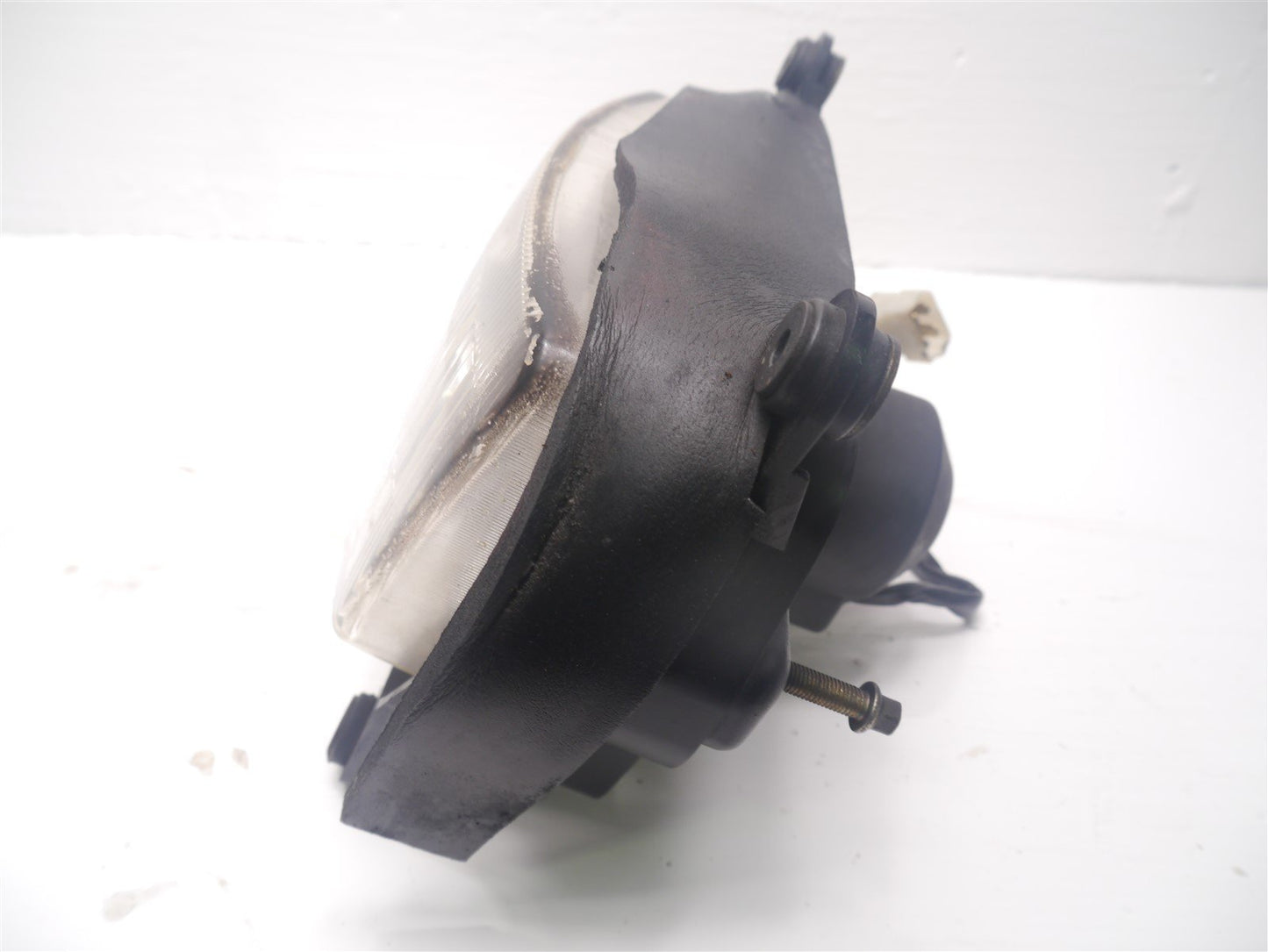 TRIUMPH TROPHY 900 1990-1994 FRONT LIGHT