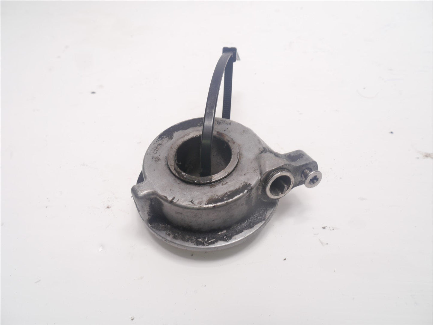 TRIUMPH TROPHY 900 1990-1994 SPEEDOMETER DRIVE UNIT