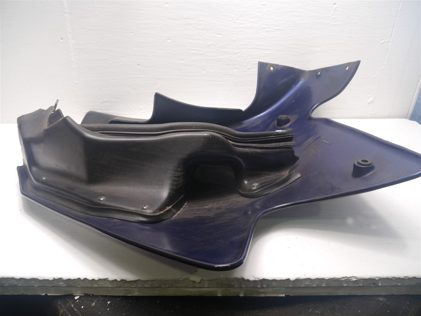 TRIUMPH TROPHY 900 1990-1994 LEFT FAIRING PANEL