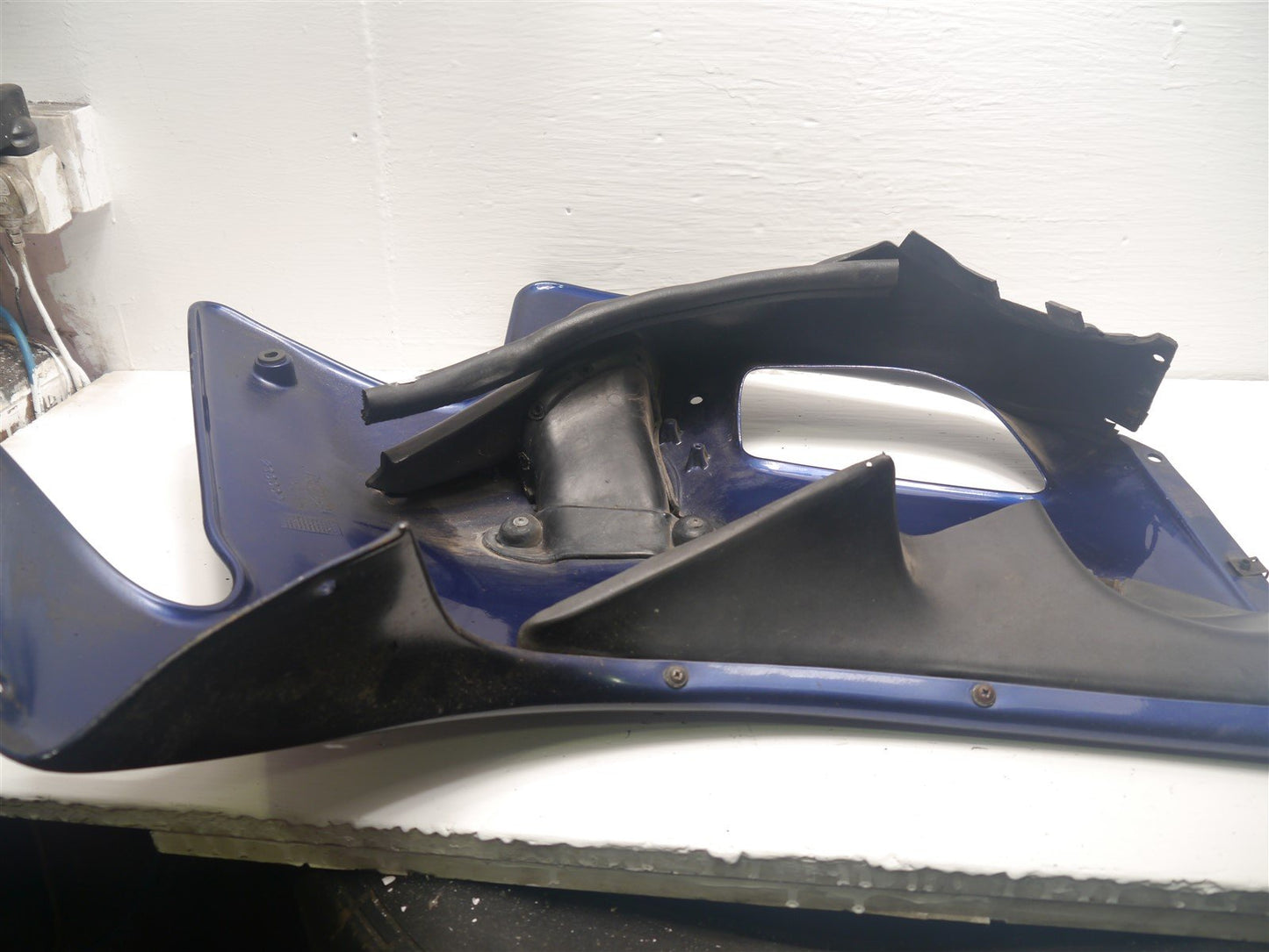 TRIUMPH TROPHY 900 1990-1994 LEFT FAIRING PANEL