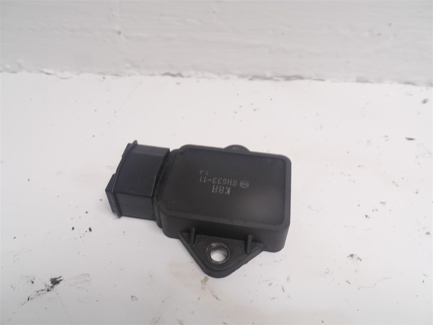 HONDA CB TWO FIFTY VOLTAGE REGULATOR RECTIFIER