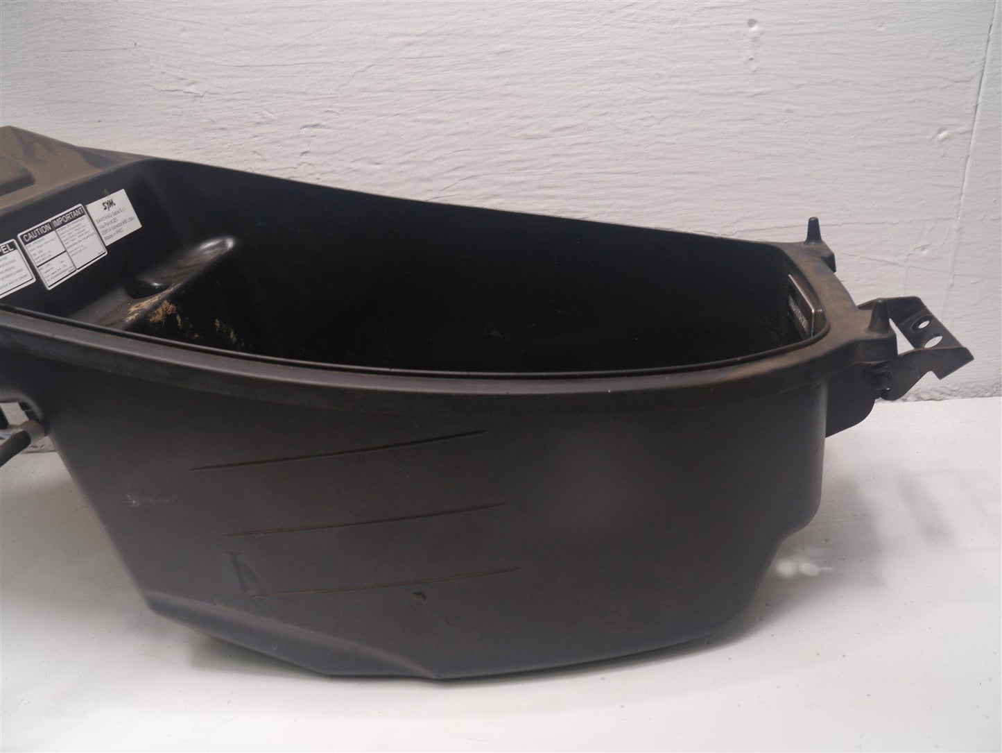 SYM JET 4 50 E4 2019 UNDERSEAT STORAGE TUB
